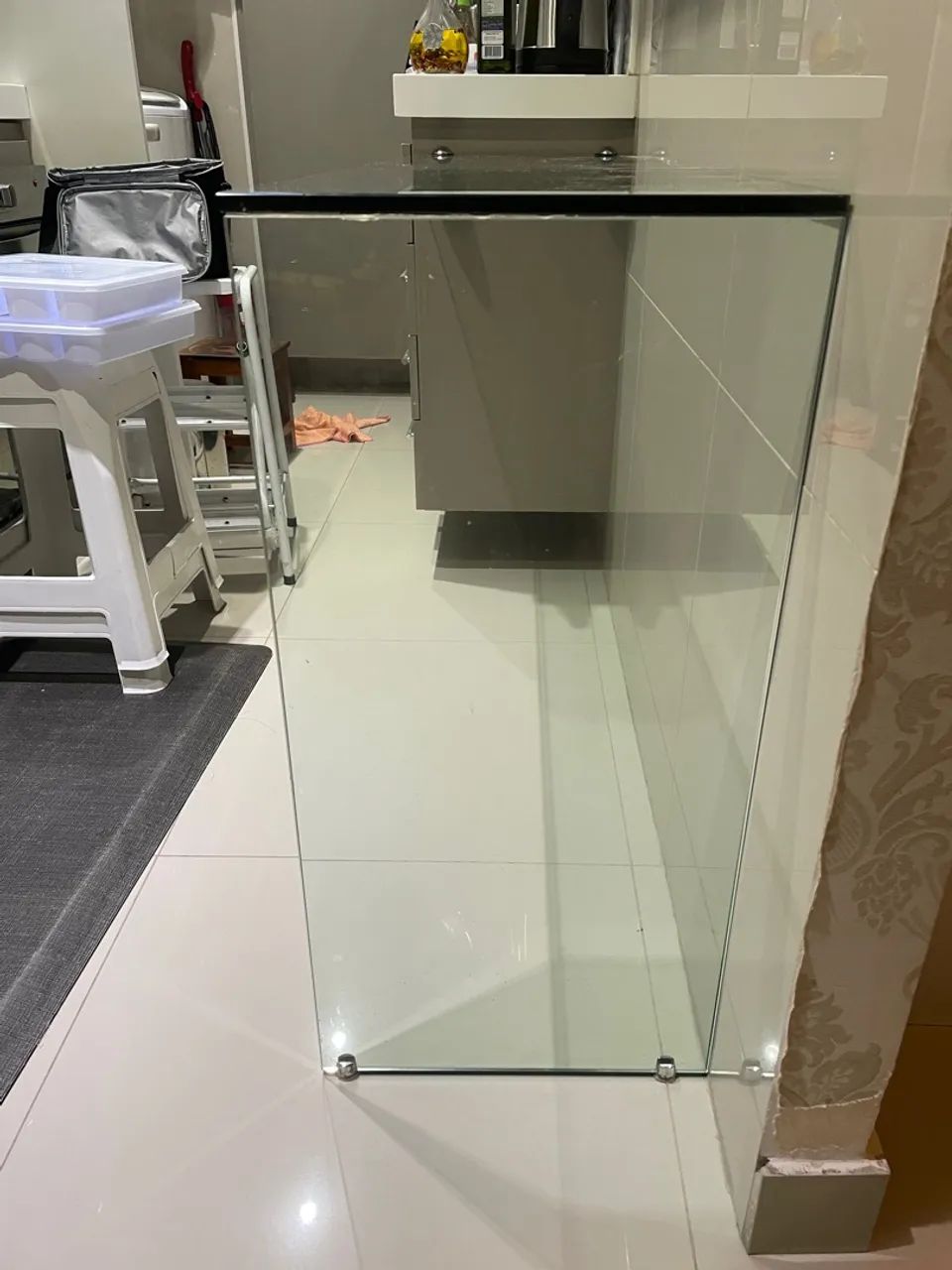 Mesa de vidro transparente em L - Foto 2