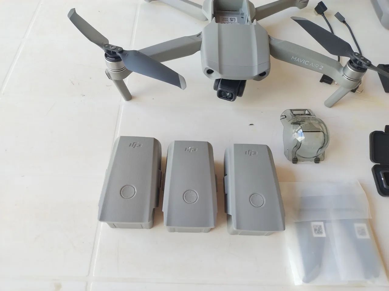 Drone DJI Mavic Air 2 Fly More Combo - Foto 2