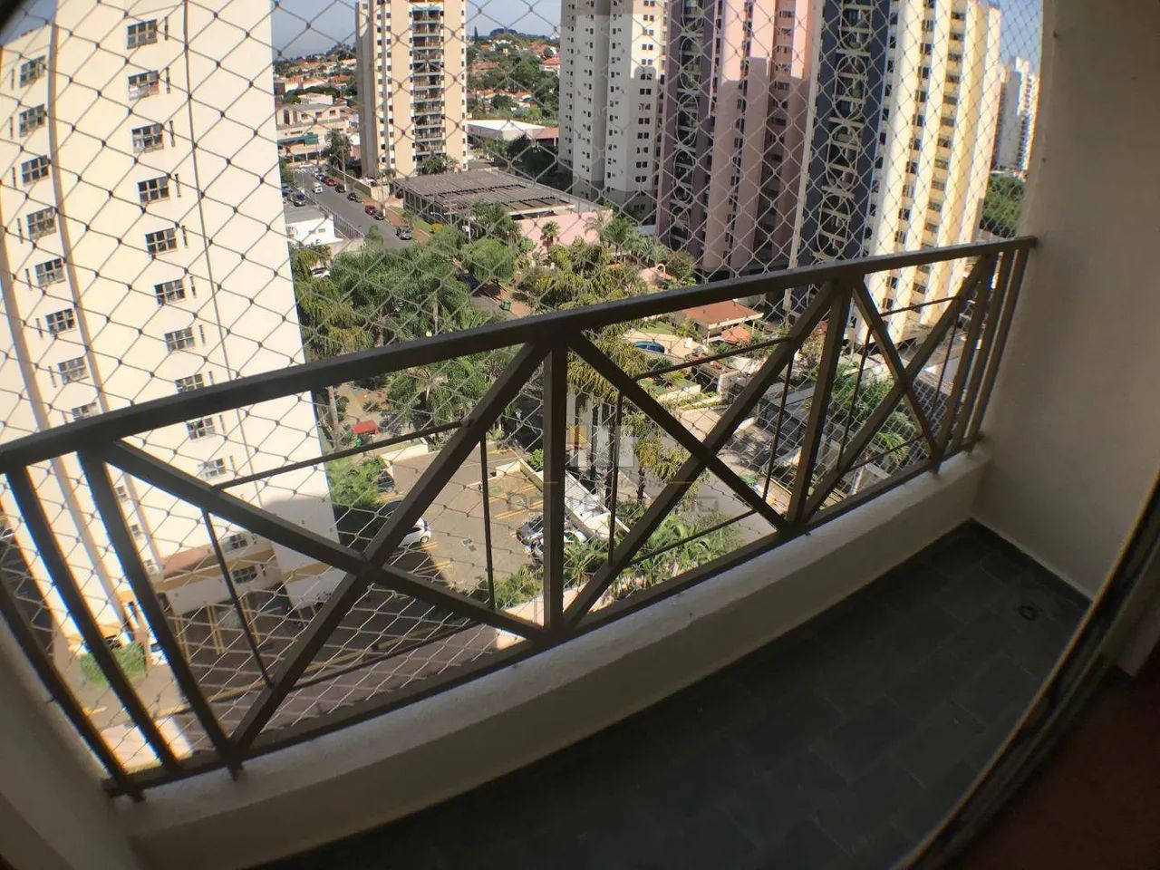 Apartamento com 3 dormitórios para alugar, 87 m² por R$ 2.762,31/mês - Mansões Santo Antôn - Foto 2