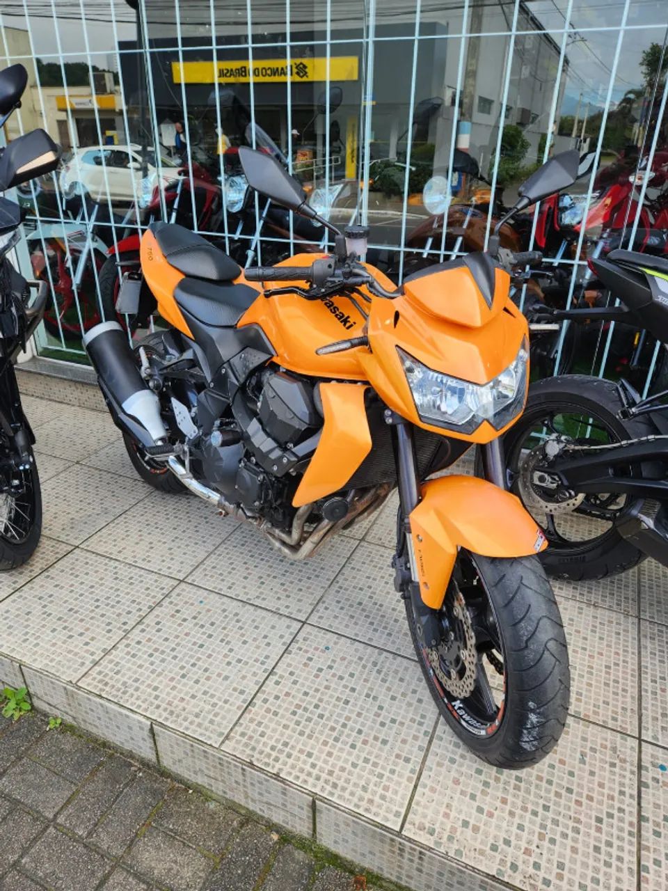 Kawasaki Z 750 Abs 2012, baixa km, revisada