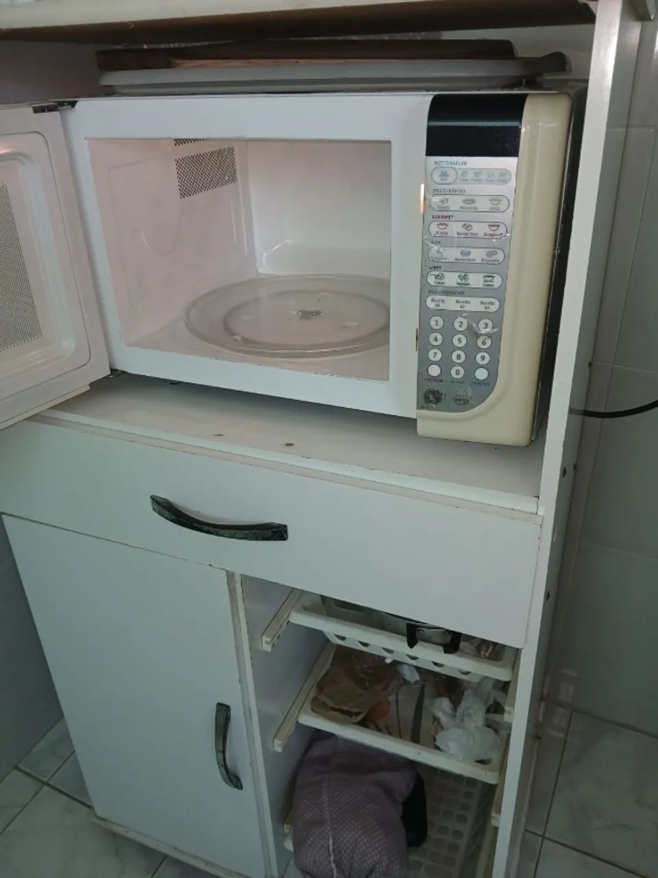 Microondas Eletrolux com Bancada - Vale muito a pena - Foto 2