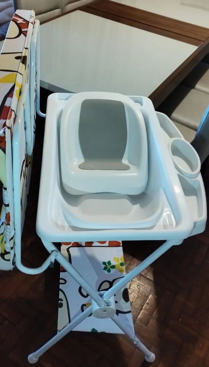 Banheira de bebe e trocador - Galzerano