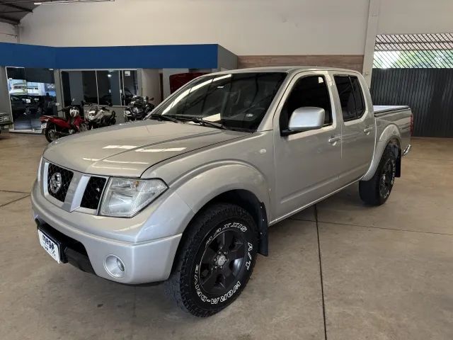 Frontier 2.5 XE 4x4 2010