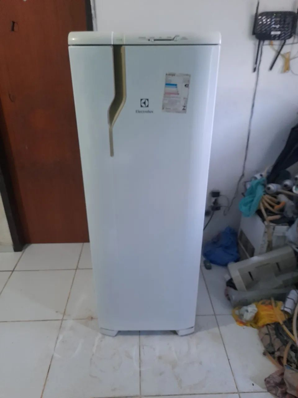 Vende-se geladeira Electrolux 
