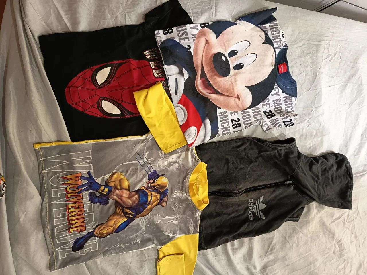 MENOR PREÇO! - LOTE de roupas menino entre 3 à 7 anos conservadas! - Foto 2