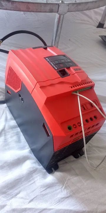 inversor de frequência trifásico sew movitrac lte-b+ 380v 7.5 hp - Foto 4