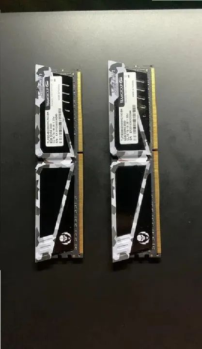Memoria ram 16GB (2x8) DDR4 3000 MHZ