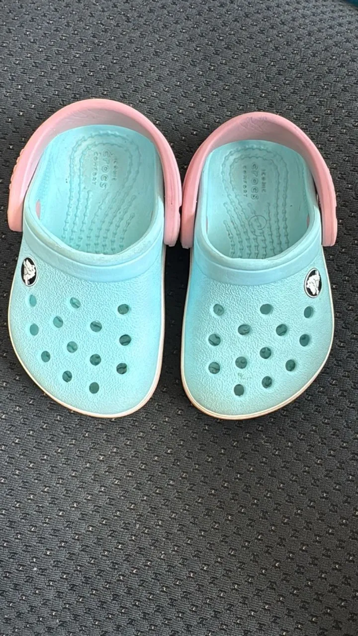 Crocs original - TAM C 4