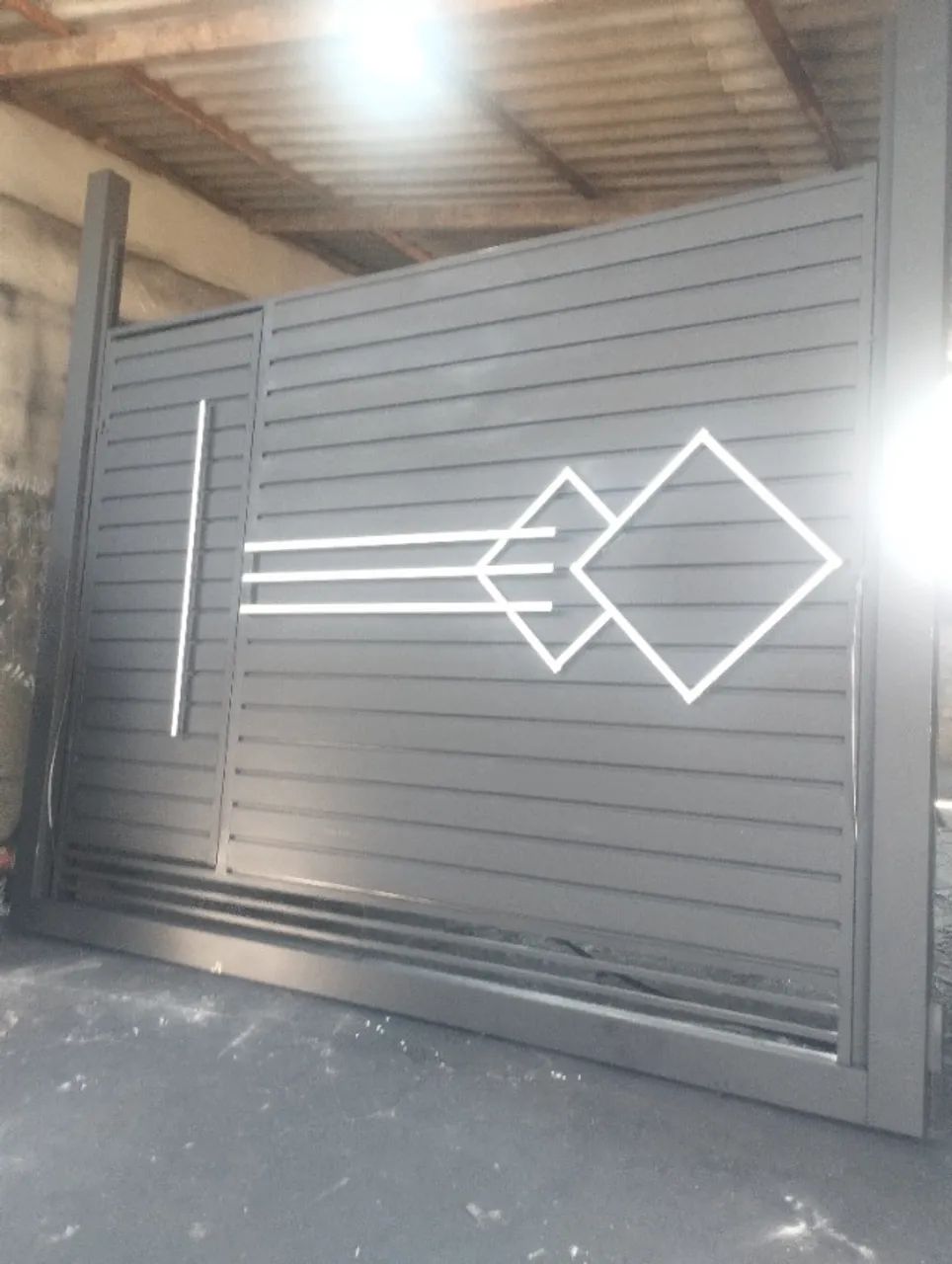 Portão 64842816584705121