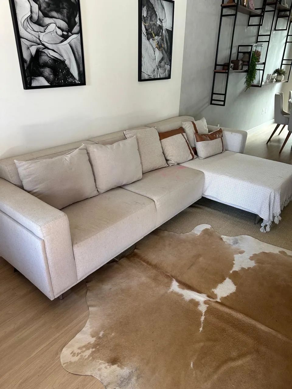 ? Sofá com Chaise - Conservado63824082064513120