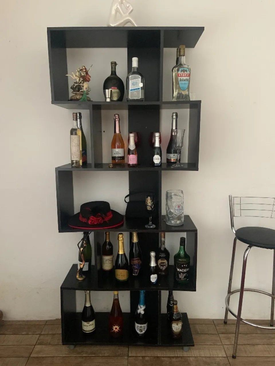 Estante preta