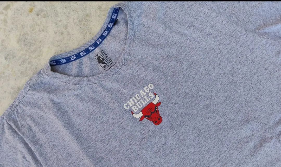 Camiseta NBA Mini Logo Chicago Bulls GG  - Foto 2