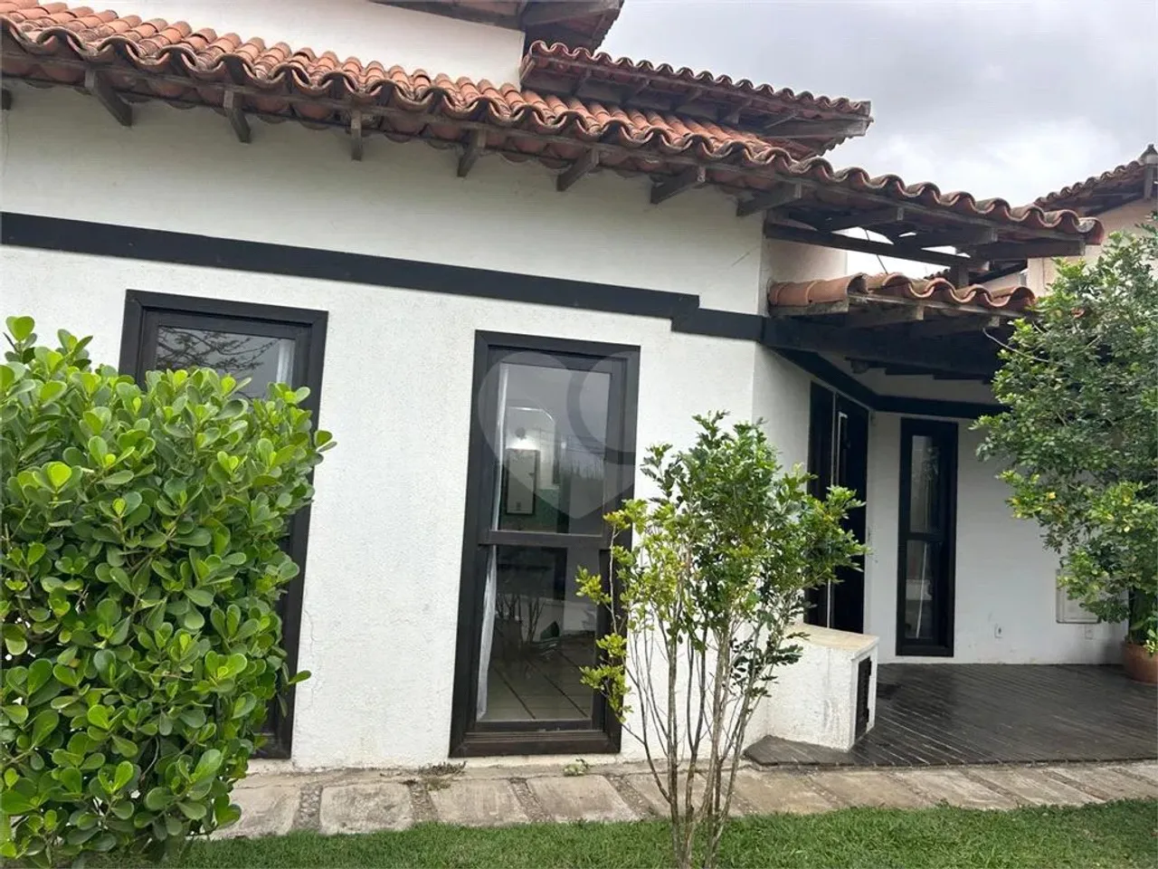 Condomínio com 2 quartos à venda ou para locação em Baia Formosa - RJ
