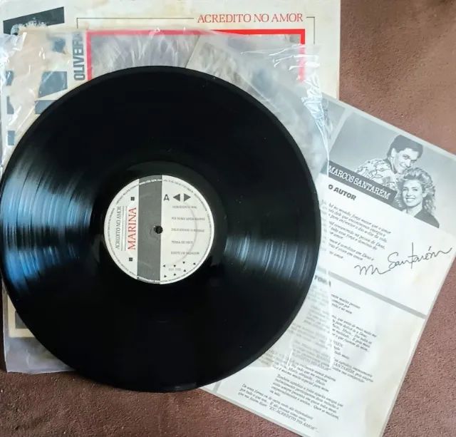 Lp Disco de Vinil Gospel Evangélico Marina De Oliveira - Acredito No Amor - com encarte - Foto 3
