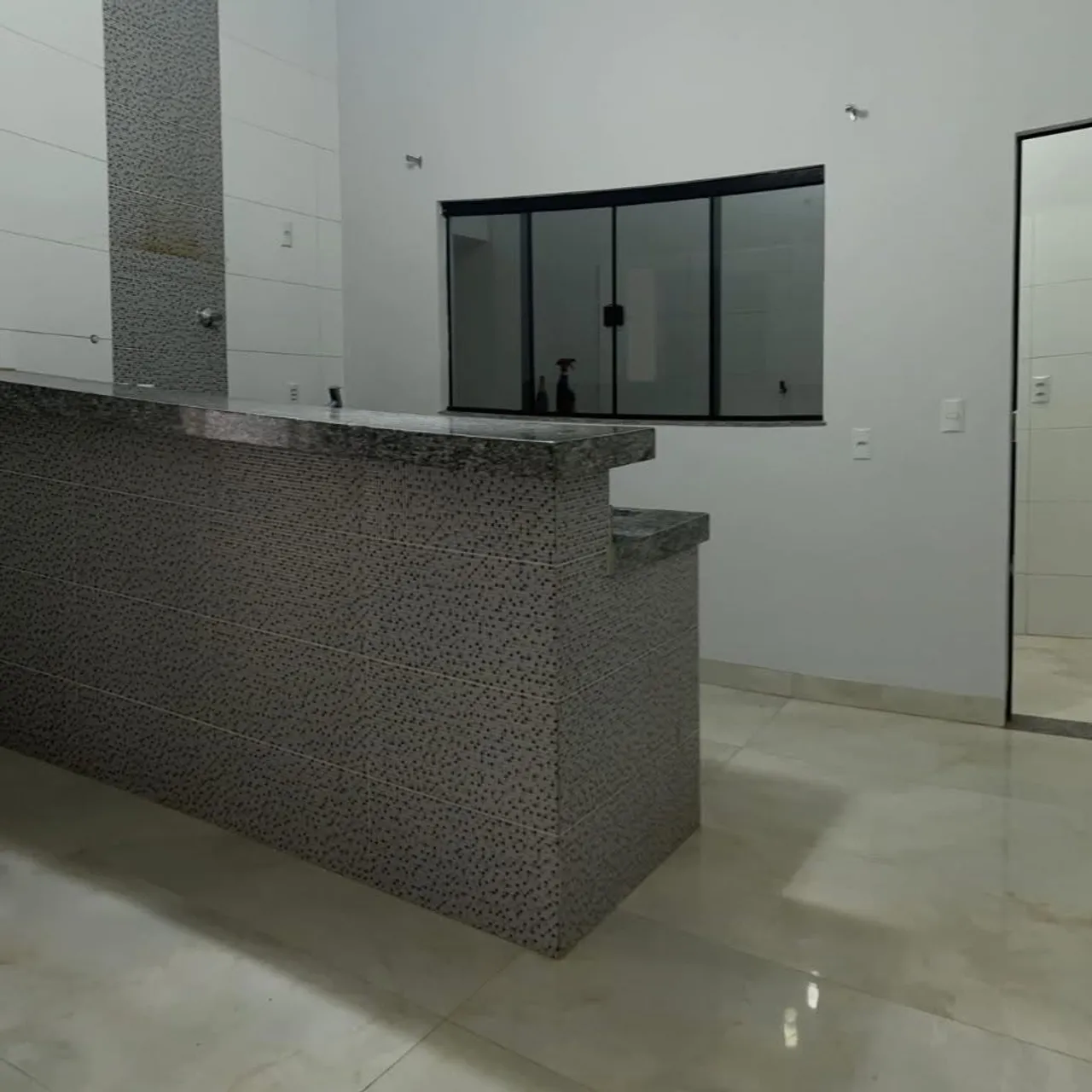 Casa a venda em Luzimangues