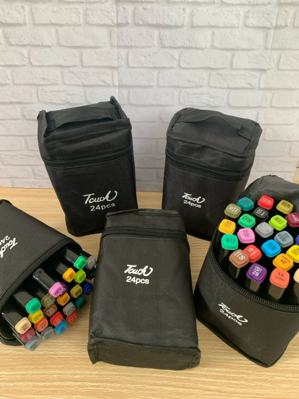 Marcadores Touch 24 cores - Kit Completo