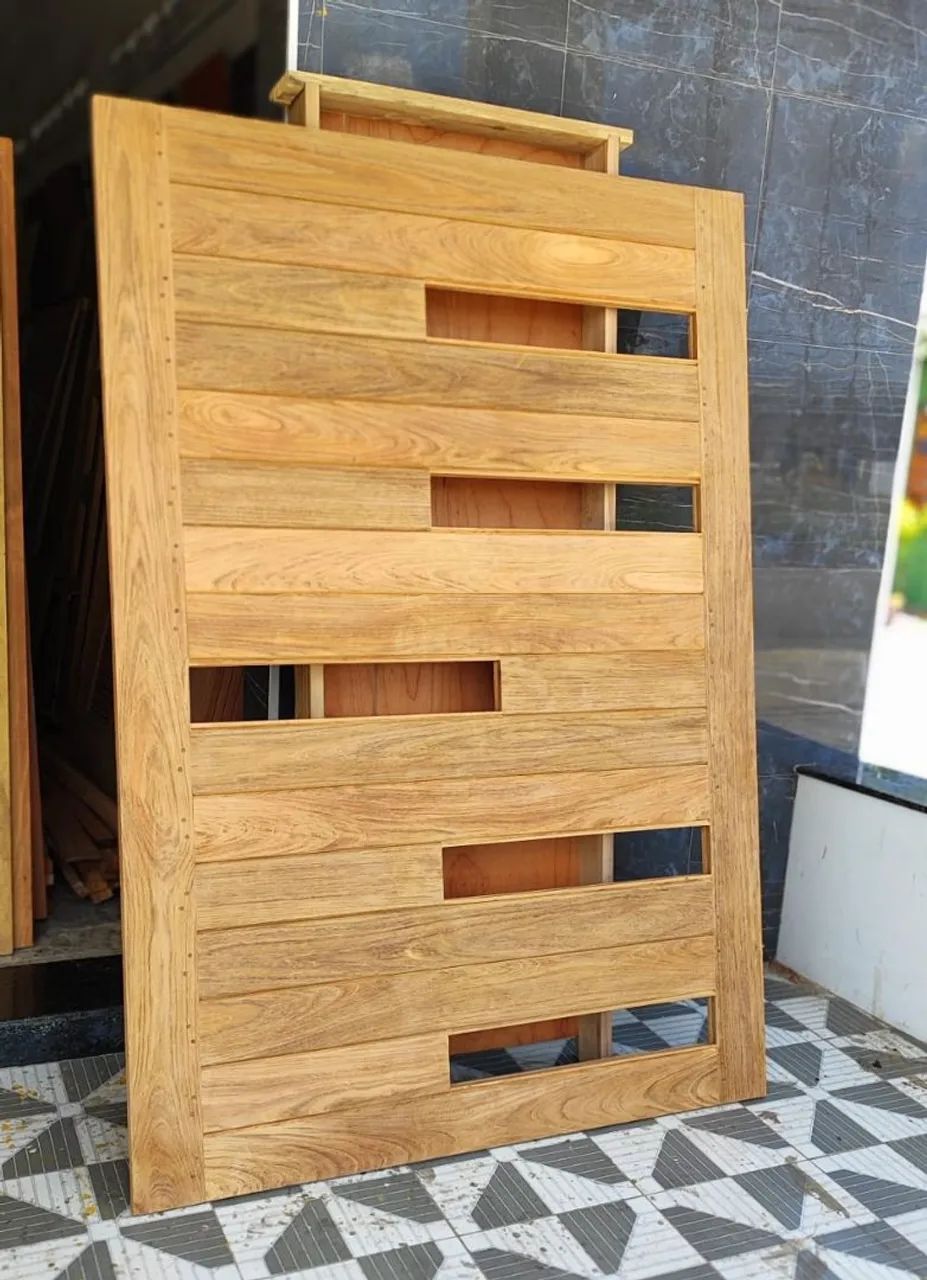 Solid Wood Door with Modern Design - New65060154291331120