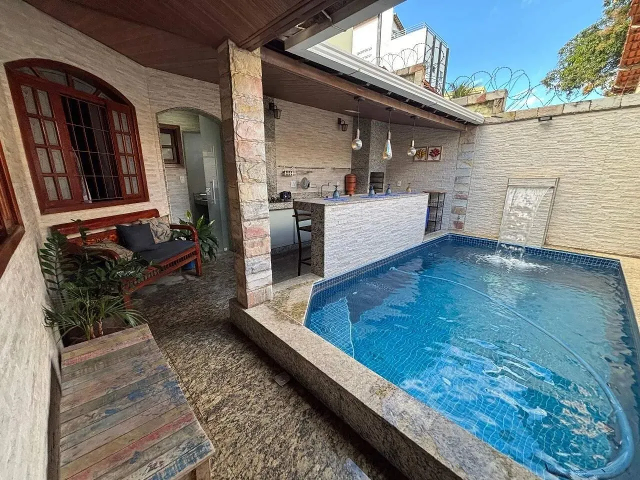 Casa para aluguel, 3 quartos, 1 suíte, 3 vagas, São João Batista - Belo Horizonte/MG