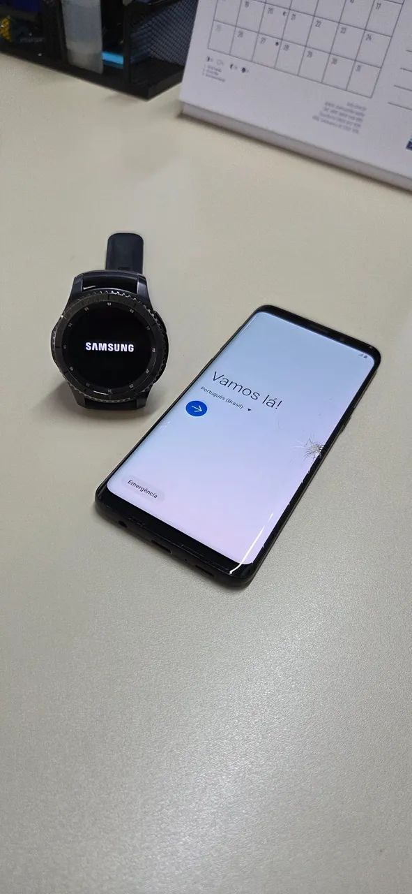Samsung Galaxy S9 + Smartwatch Samsung S3 Frontier