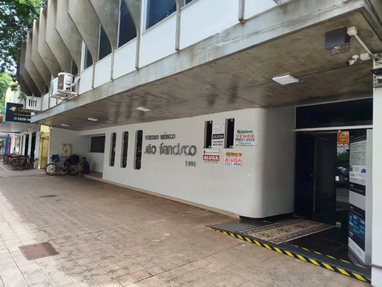 Sala à venda em Maringá, Zona 05, com 16.97 m², Condomínio Centro Médico São Francisco I