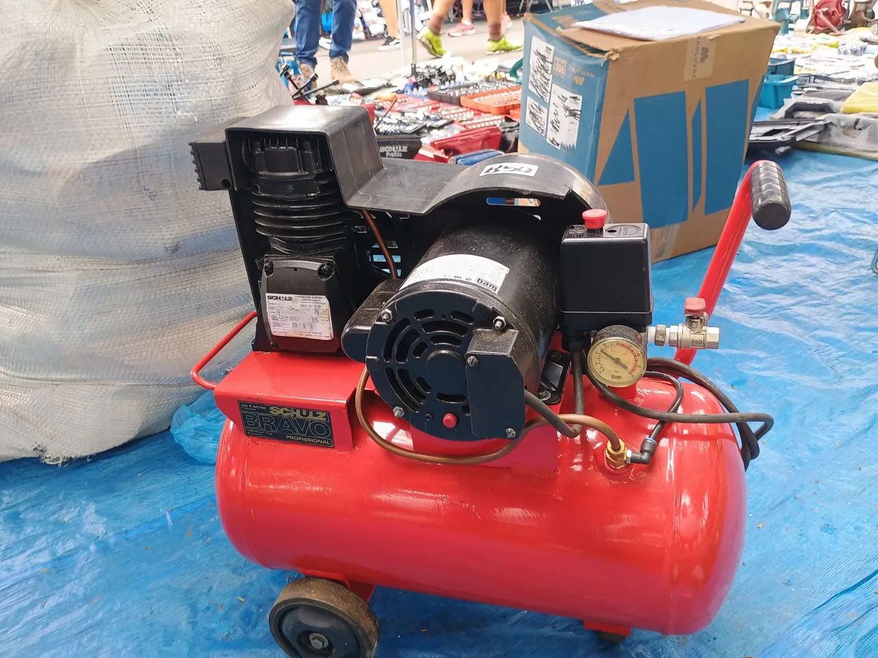 Compressor de ar Schulz Bravo profissional