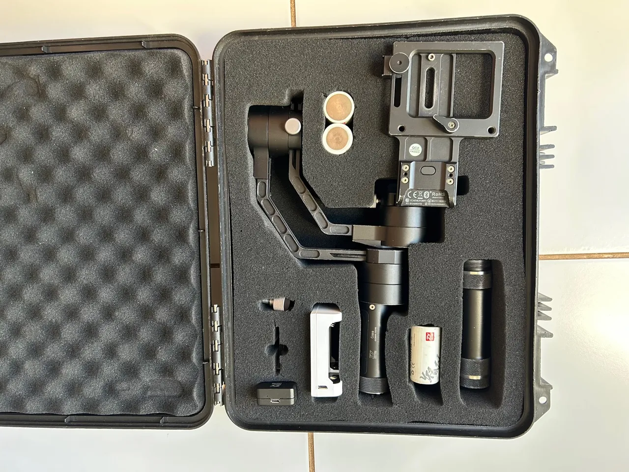 Gimbal Profissional para Câmeras - Zhyun Crane 3-axis