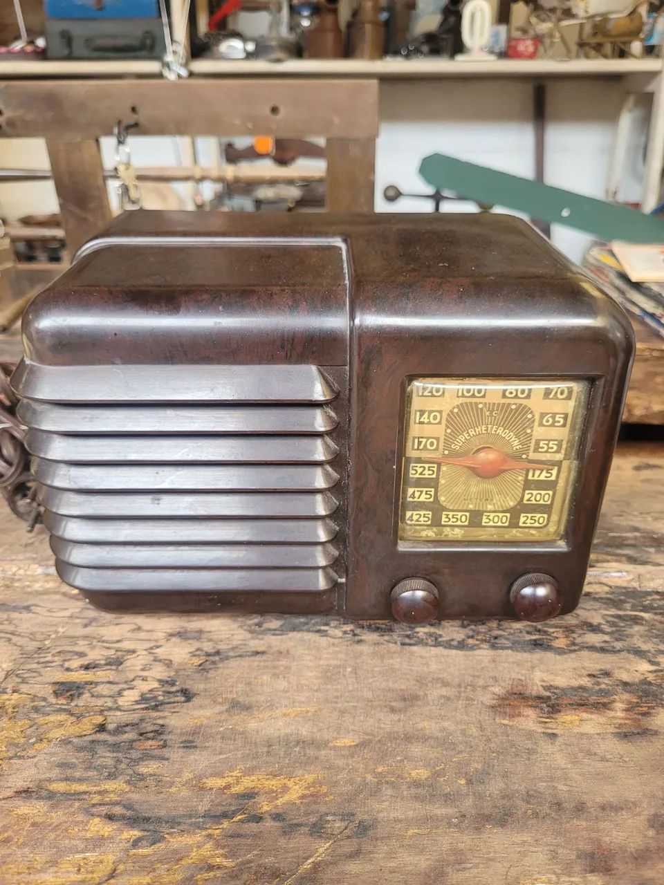 Radio Valvulado ,Baquelite,Funcionando: