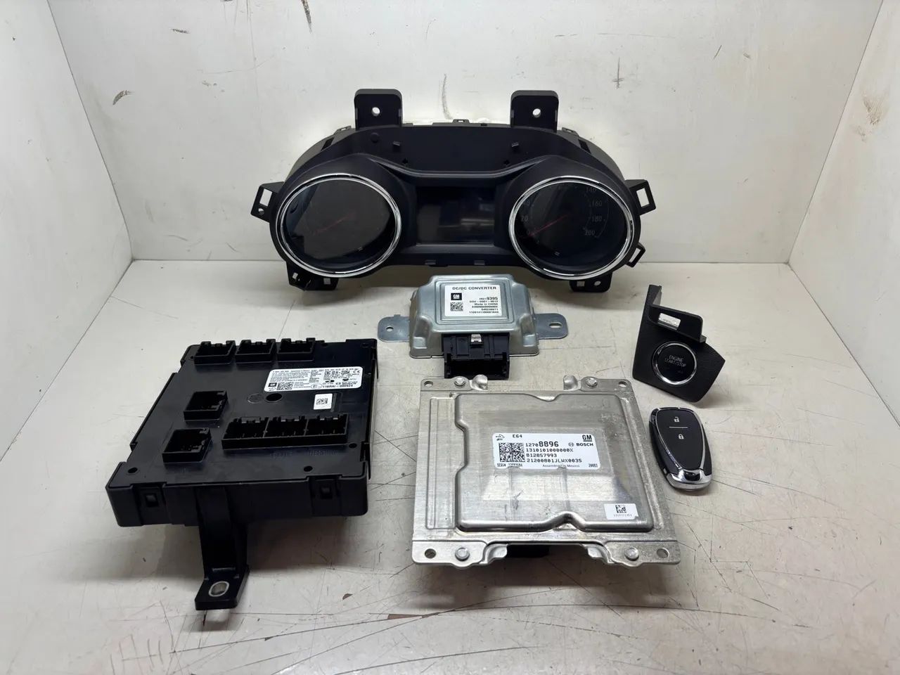 Kit módulo injeção Tracker 1.0 Turbo 2022 - Peças para carros