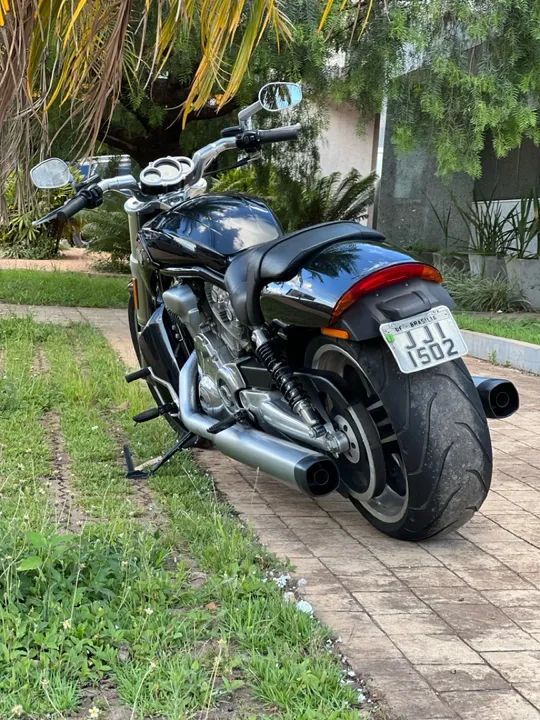 Harley Davidson / V-ROD Muscle 1250cc 7500KM - Foto 2