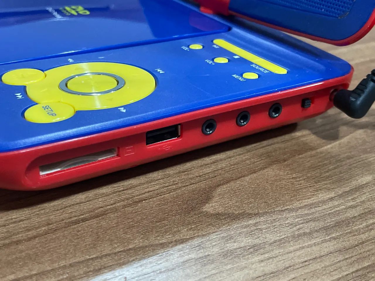 Meu Primeiro Gradiente DVD Portátil  - Foto 2