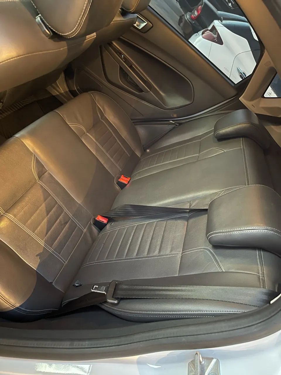 Ford Fiesta Tit./tit.plus 1.6 16V Flex Aut. 2014 - Foto 4