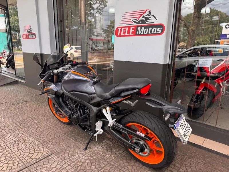 HONDA CBR 650R 2021 - Foto 5