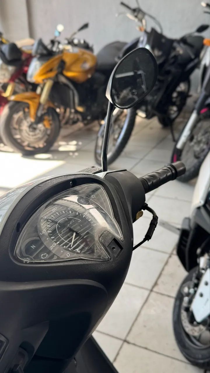 Biz 125 EX - Foto 3