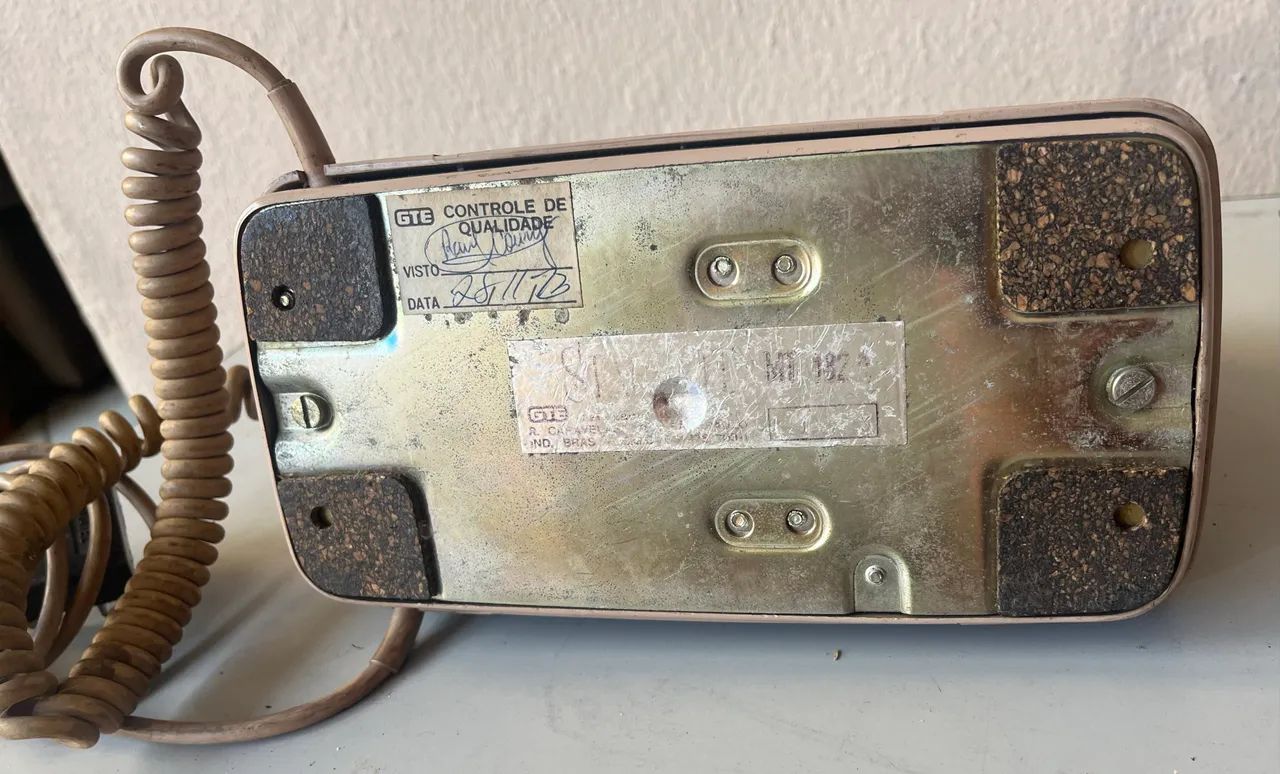 Telefone antigo cor Creme em bom estado de conservação! - Foto 4
