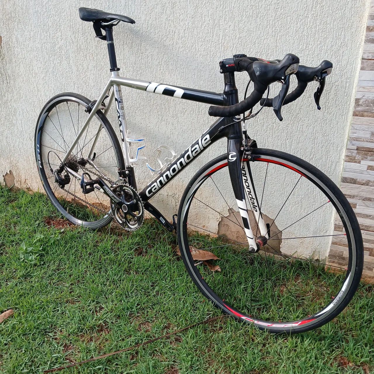 bicicleta cannondale caad 10 tamanho 56