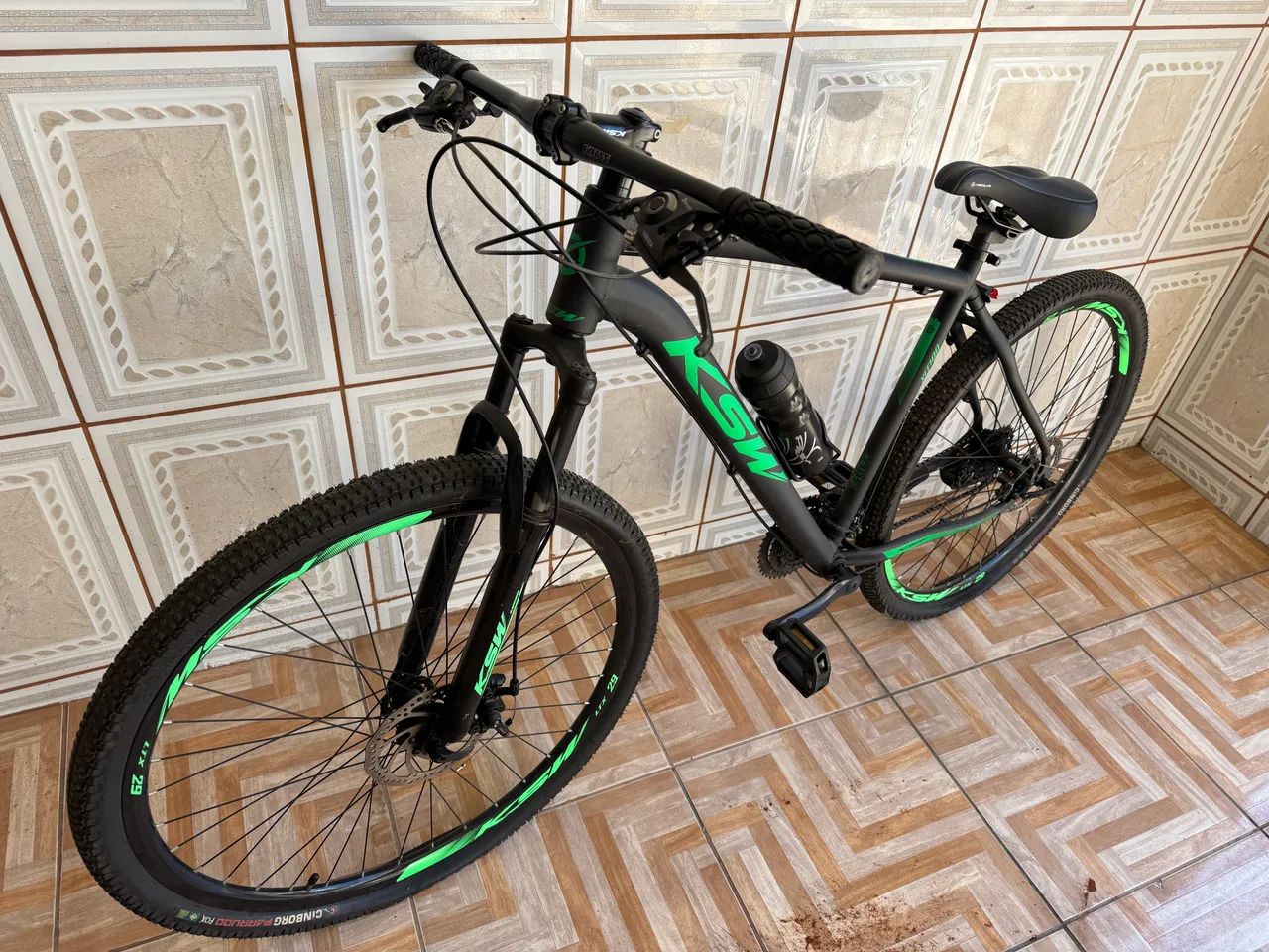 Bicicleta aro 29 Ksw - Foto 2