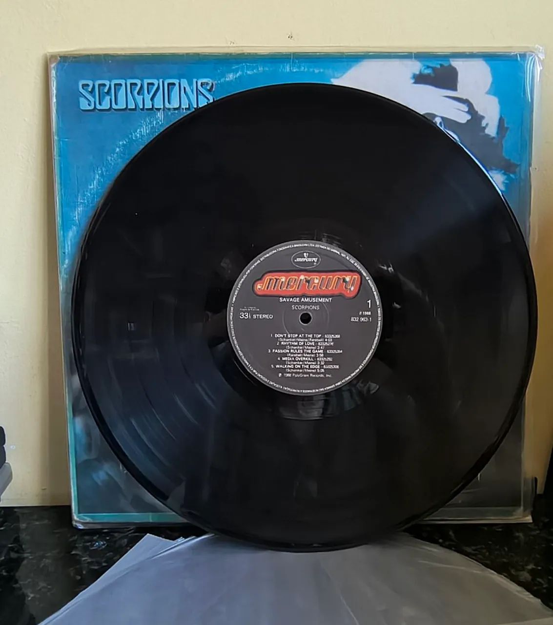 LP Vinil Scorpions Savage Amusement  - Foto 3