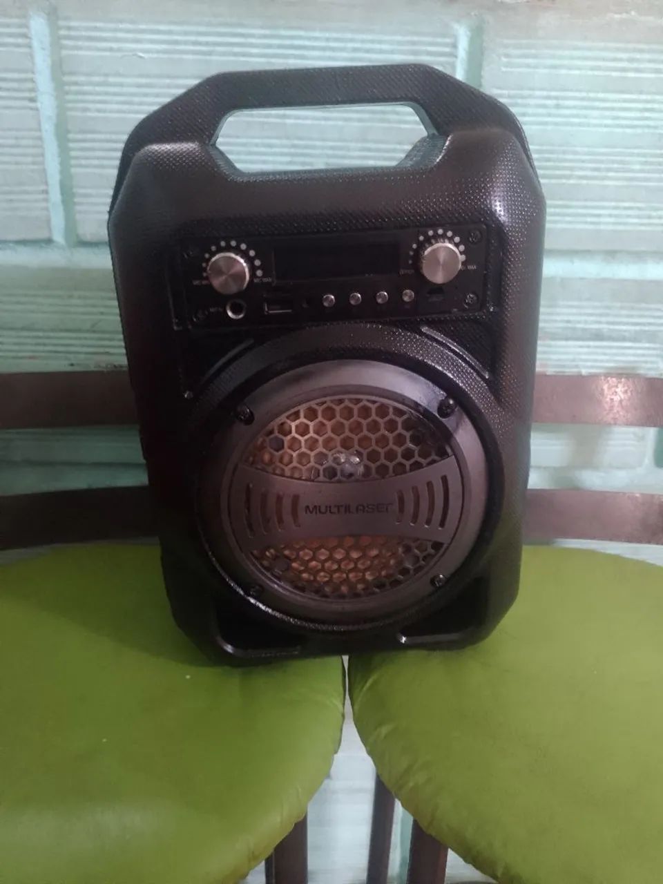Caixa de som marca Multilaser