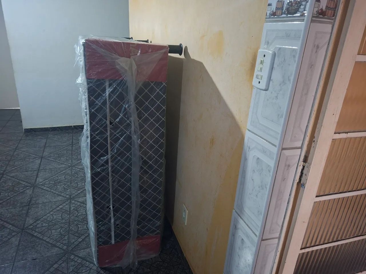 Cama de casal quase nova - Foto 5