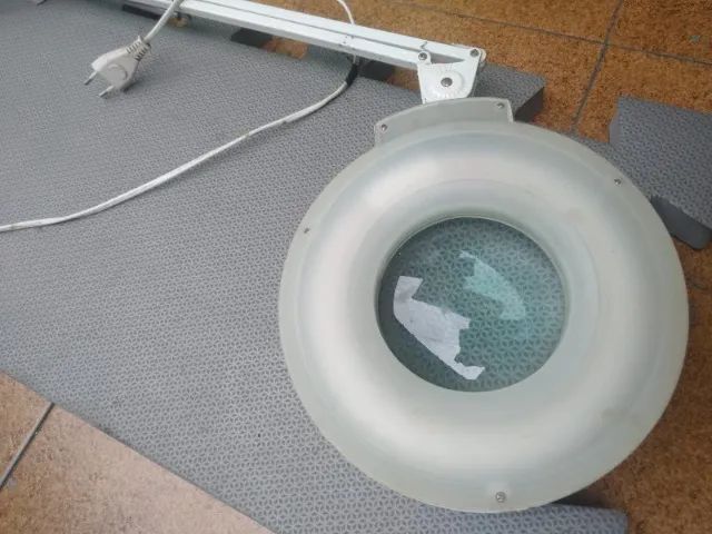 Lupa ARTICULADA com LED - Foto 5