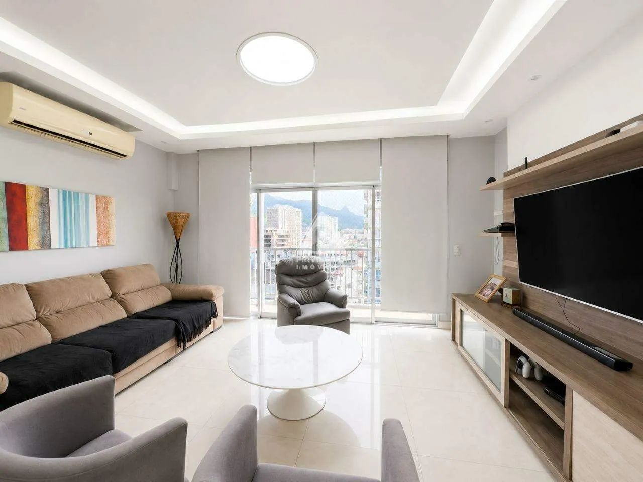 A Joia da Tijuca: Cobertura Duplex Reformada com Energia Solar - Foto 5