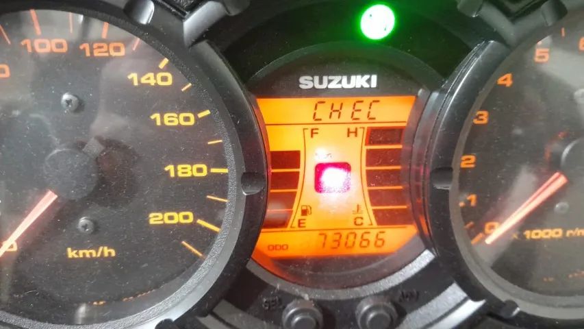 Vstrom 650 - Foto 3