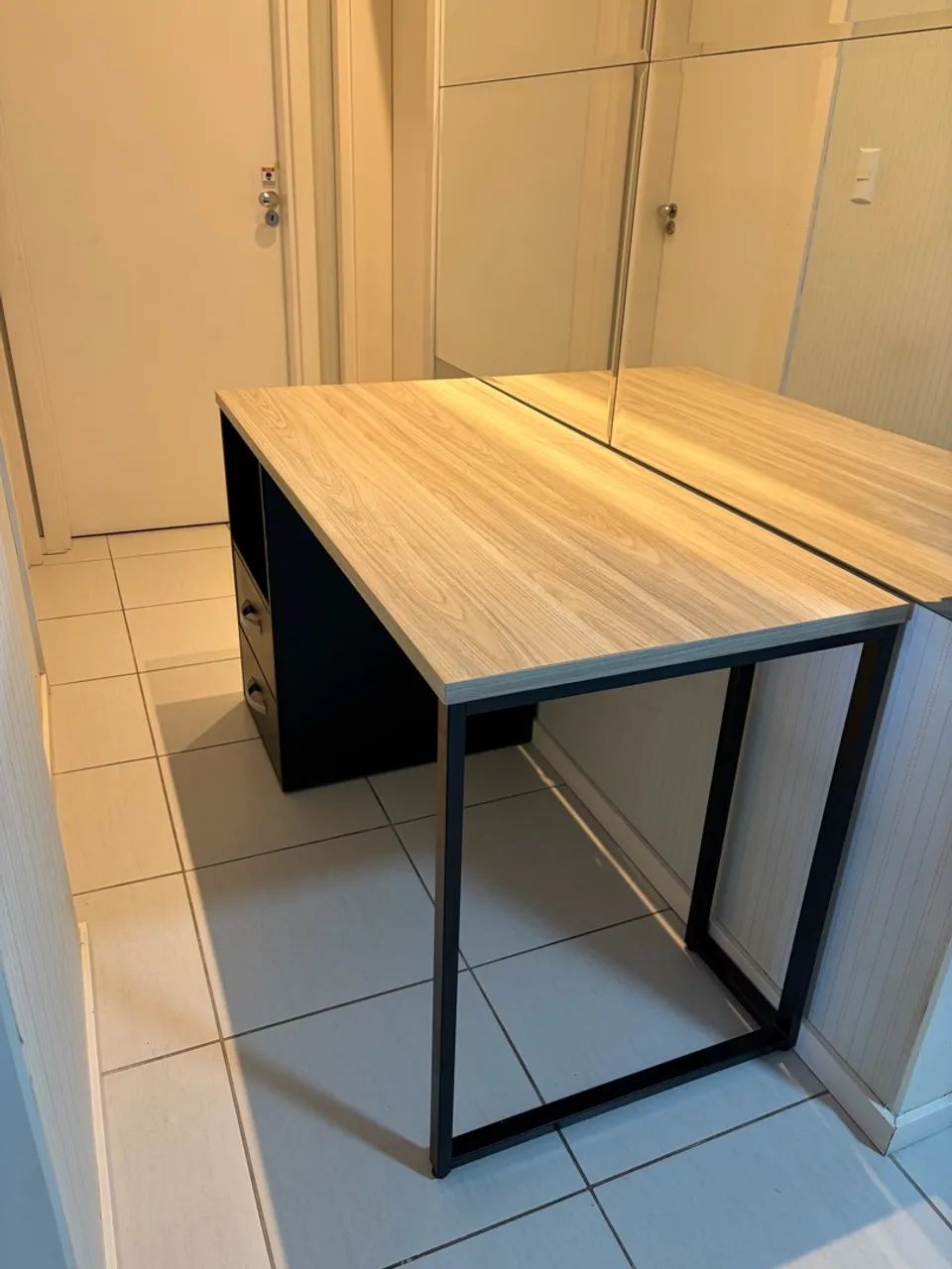 Escrivaninha  - Foto 2