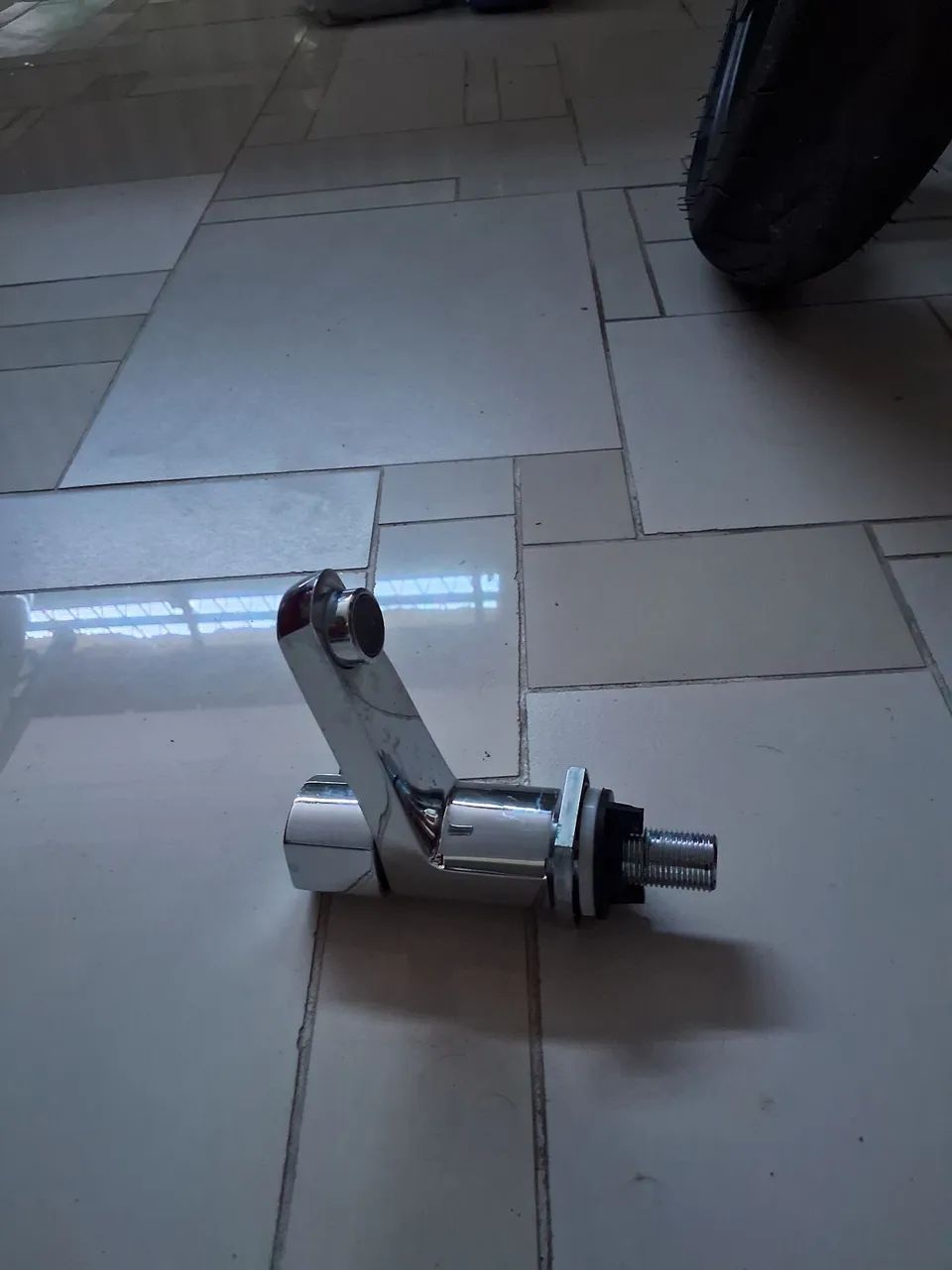 Faucets449242574053724165