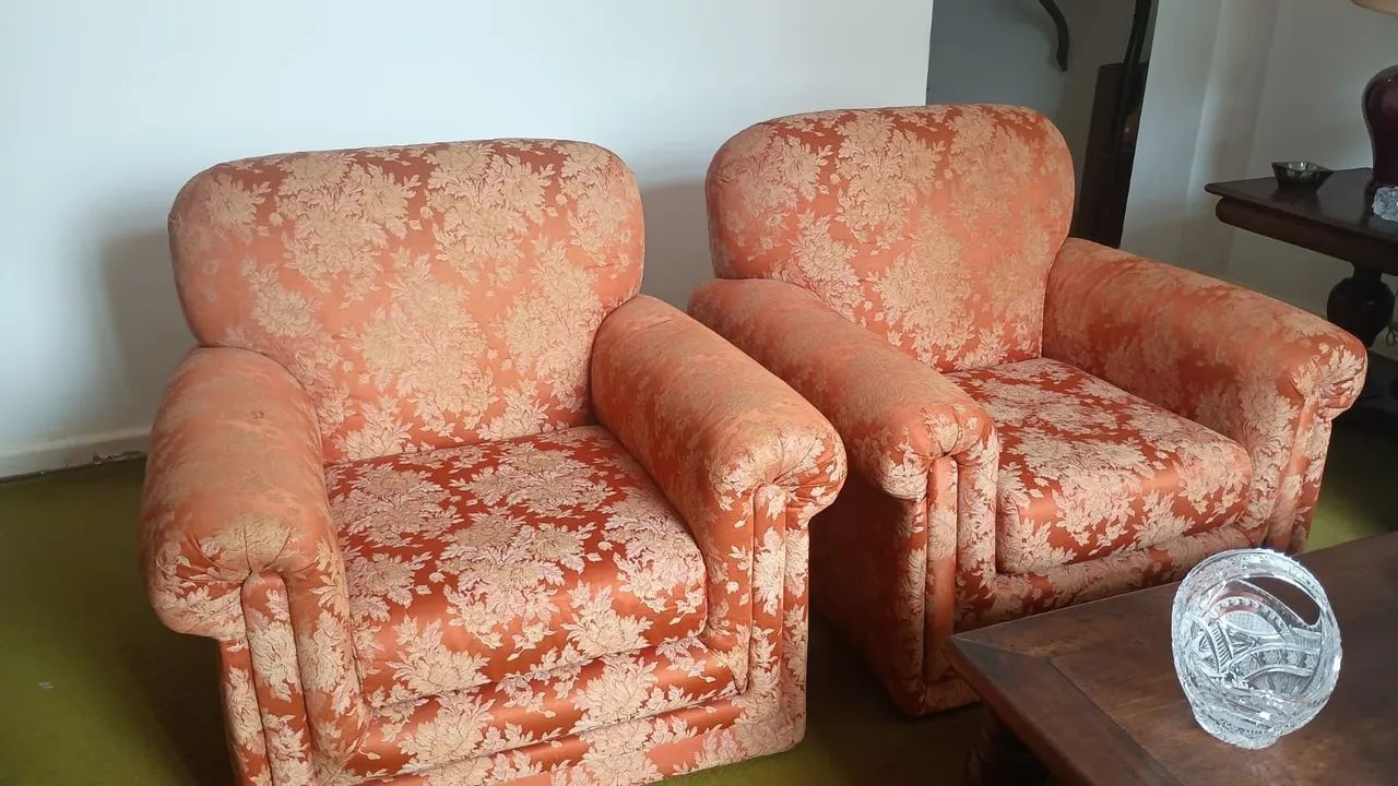 Lote de móveis e louças!