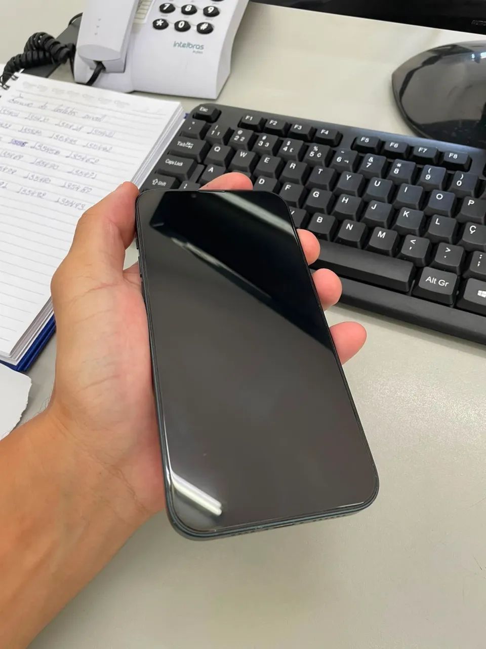 Troco IPhone 14 Plus por um modelo superior  - Foto 3