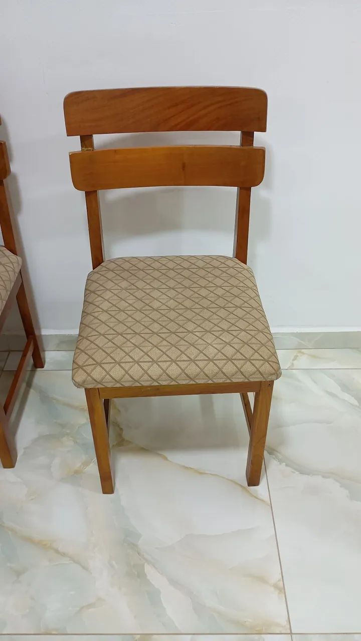 Mesa redonda com cadeira e Mine buffet  - Foto 4