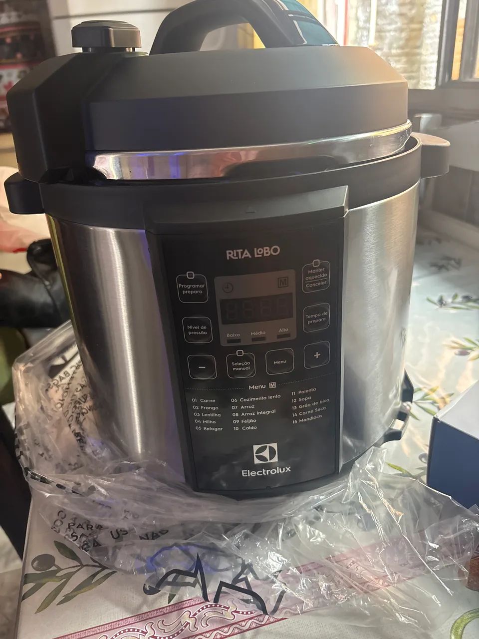 panela de pressão elétrica eletrolux