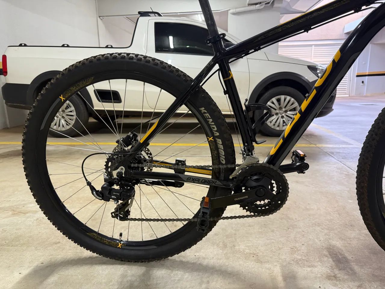 Bicicleta Caloi Explorer aro 29  tam 19  - Foto 3