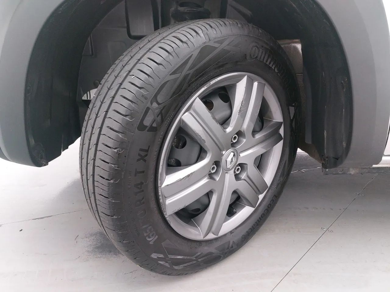 Renault Kwid 1.0 Zen, foto 11 de 18